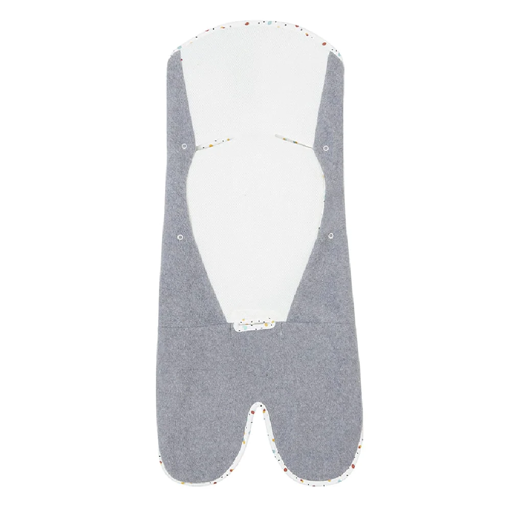 Purflo Cosy Wrap Travel Blanket Scandi Spot 5 Purflo Cosy Wrap Travel Blanket Scandi Spot - Image 3