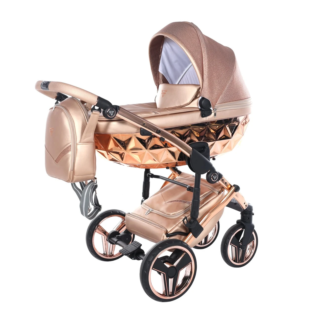 Junama Dolce 2 In 1 Pram – Rose Gold 5 Junama Dolce 2 In 1 Pram – Rose Gold - Image 3