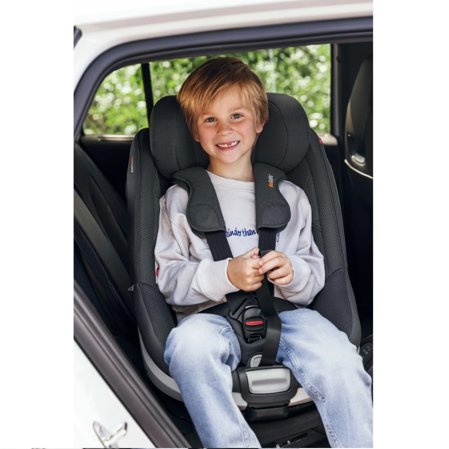 BeSafe Beyond 360 – Black 5 BeSafe Beyond 360 – Black - Image 3