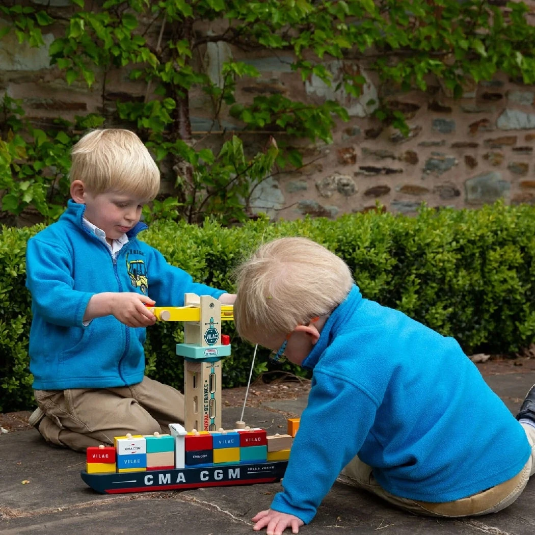 Vilac Jules Verne Container Ship 6 Vilac Jules Verne Container Ship - Image 4