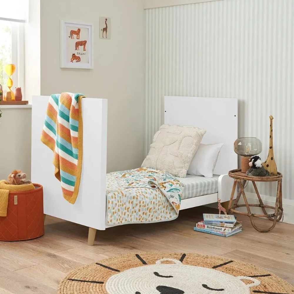 Tutti Bambini Fika 4in1 2 Piece Room Set – White/Light Oak 8 Tutti Bambini Fika 4in1 2 Piece Room Set – White/Light Oak - Image 6