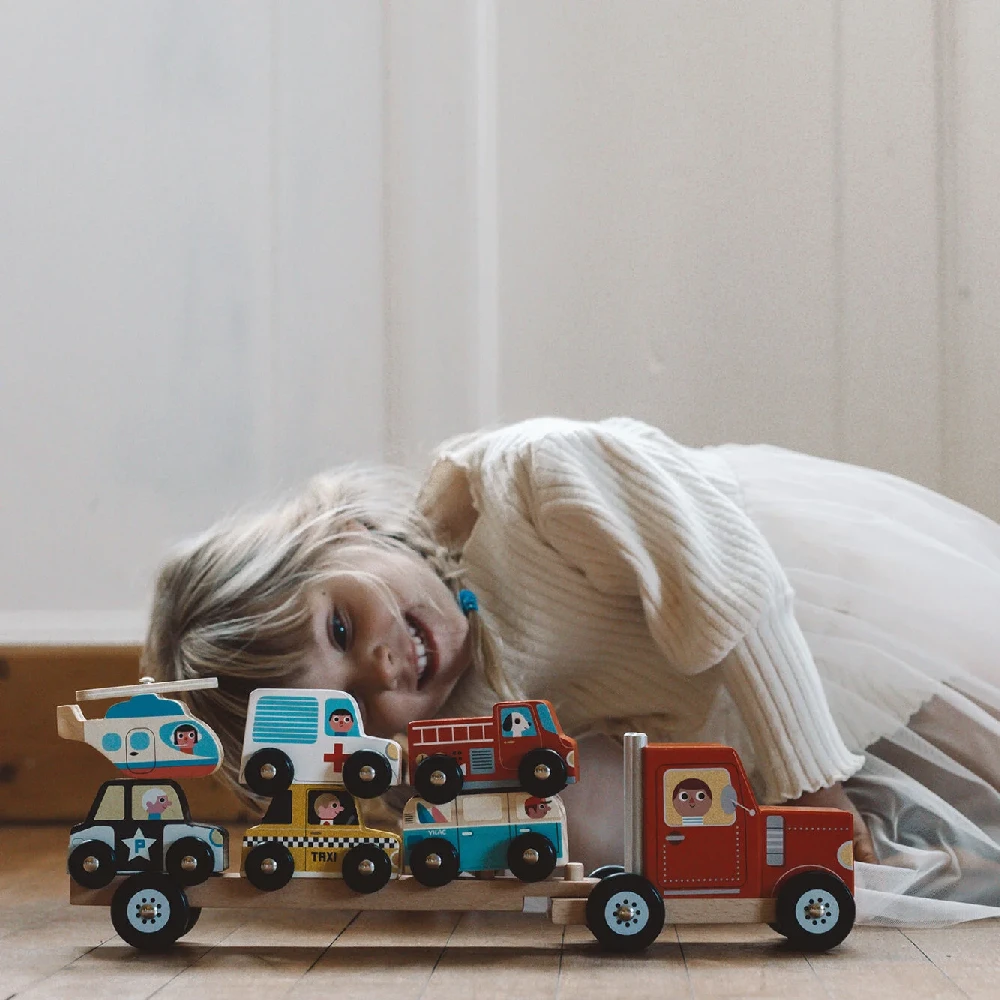 Vilac Truck And Trailer With Vehicles Stacking Game 5 Vilac Truck And Trailer With Vehicles Stacking Game - Image 3